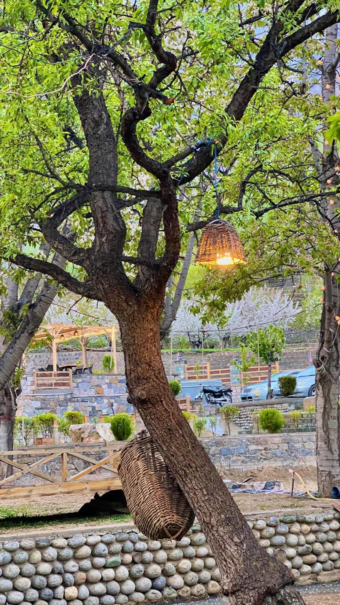 Dumani Nagar Hotel & Resort Karimabad  Экстерьер фото